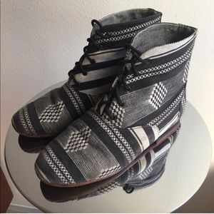 Black and white patterned lace up booties